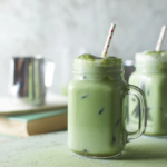 Aprende cómo hacer un delicioso matcha latte como en el Starbucks sin salir de casa